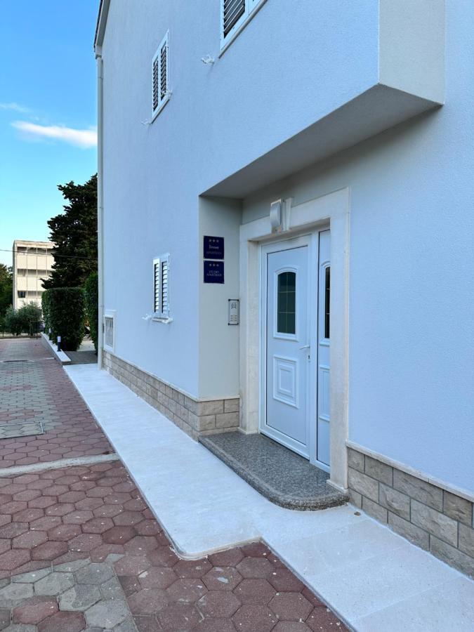 Apartments Villa Ohana Каштела Экстерьер фото